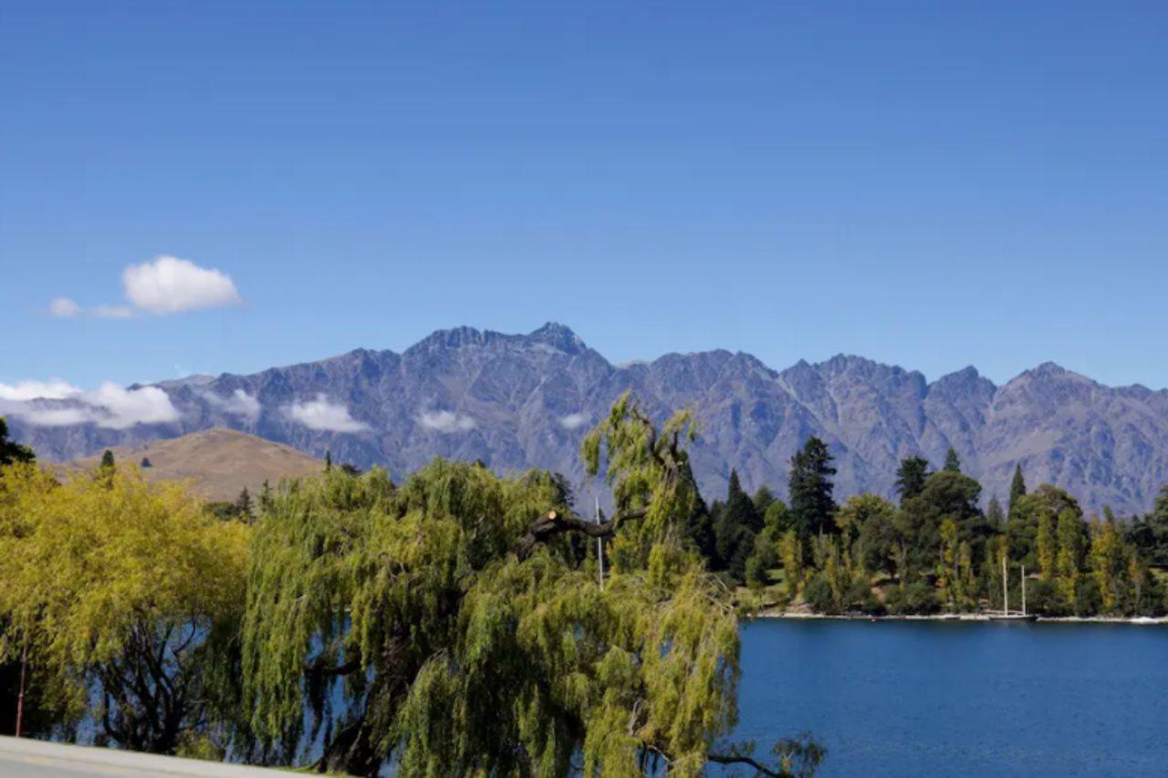 Queenstown House Lakeside ภายนอก รูปภาพ