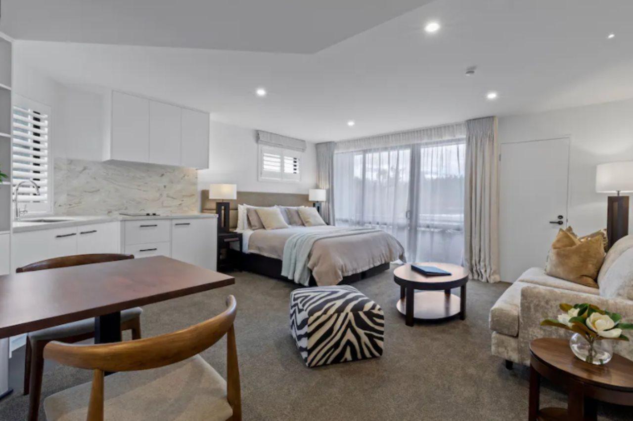 Queenstown House Lakeside ภายนอก รูปภาพ